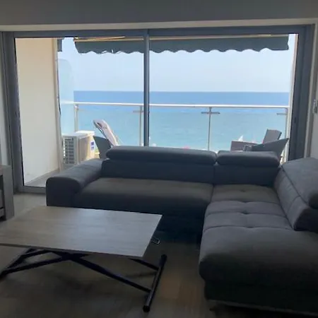 Eros Apartment *